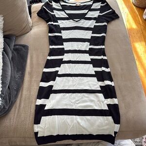 Black & white dress, sz M